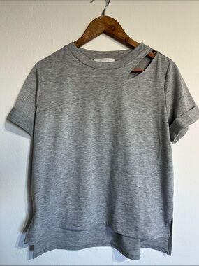 Women’s Grey Cutout Crewneck Short Sleeve Shirt
